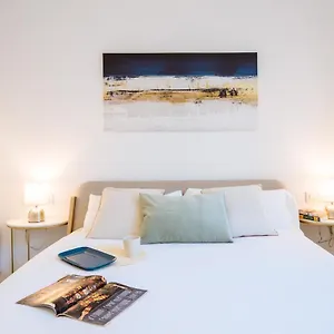 https://apartmentos-marqus-de-nervion.es-andalucia.com
